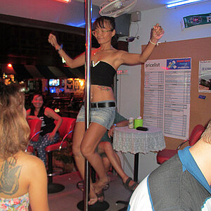 2014-05-28 Smurf Bar