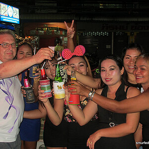 2014-06-01 Smurf Bar