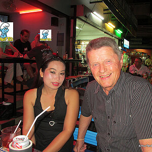 2014-06-01 Smurf Bar