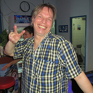 2014-06-02 Smurf Bar