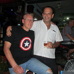 2014-06-02 Smurf Bar