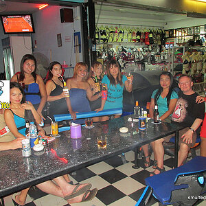 2014-06-03 Smurf Bar