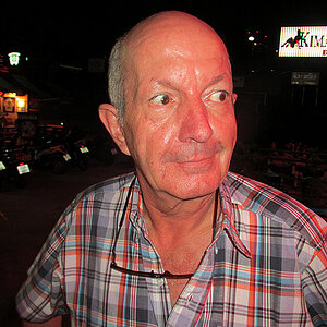 2014-06-03 Smurf Bar