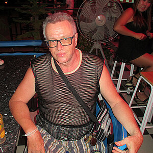 2014-06-04 Smurf Bar