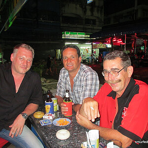 2014-06-11 Smurf Bar