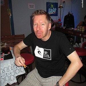 2014-06-12 Smurf Bar