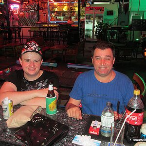 2014-06-12 Smurf Bar