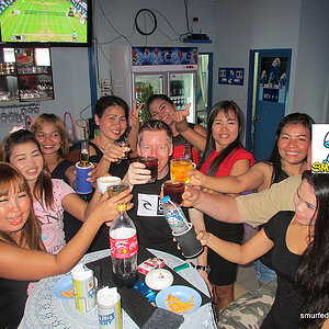 2014-06-12 Smurf Bar