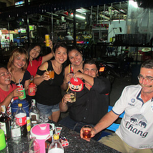 2014-06-12 Smurf Bar