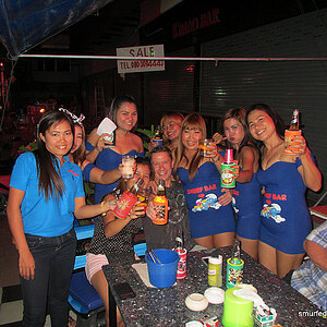 2014-06-13 Smurf Bar