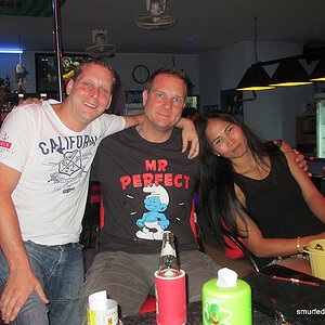 2014-06-13 Smurf Bar