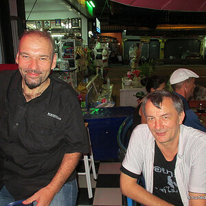 2014-06-13 Smurf Bar