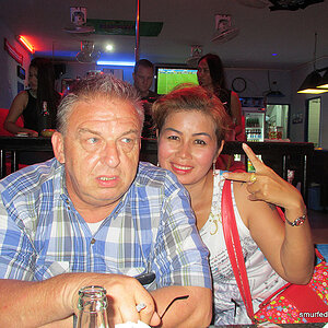 2014-06-13 Smurf Bar