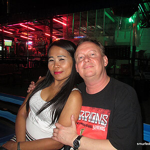 2014-06-14 Smurf Bar
