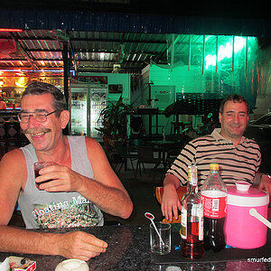 2014-06-17 Smurf Bar