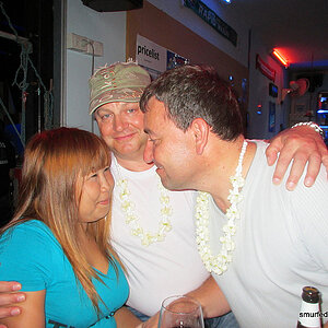 2014-06-17 Smurf Bar