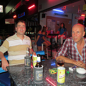 2014-06-20 Smurf Bar