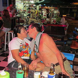 2014-06-22 Smurf Bar