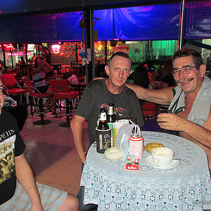 2014-06-22 Smurf Bar