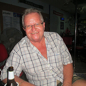 2014-06-25 Smurf Bar