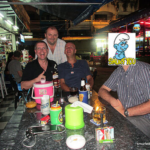 2014-06-25 Smurf Bar