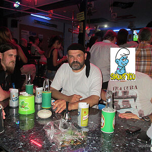 2014-06-26 Smurf Bar