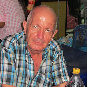 2014-06-27 Smurf Bar