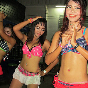 2014-06-27 Smurf Bar