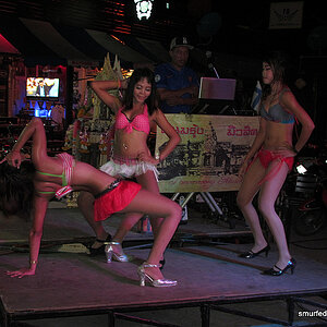 2014-06-27 Smurf Bar