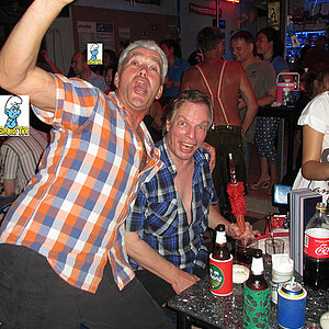 2014-06-27 Smurf Bar