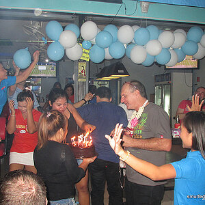 2014-06-27 Smurf Bar