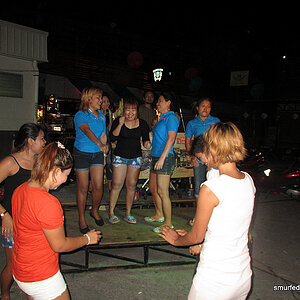 2014-06-27 Smurf Bar
