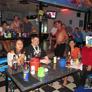 2014-06-27 Smurf Bar
