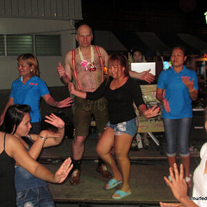 2014-06-27 Smurf Bar