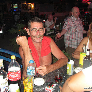 2014-05-28 Smurf Bar