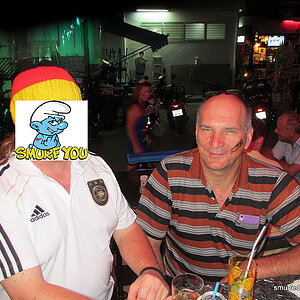 2014-07-04 Smurf Bar