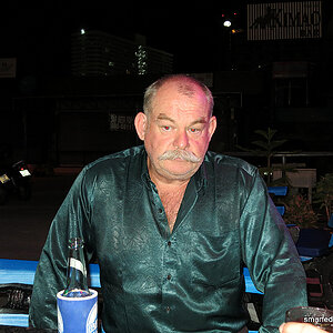 2014-07-09 Smurf Bar