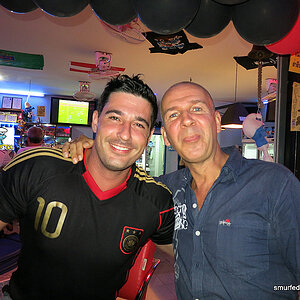 2014-07-13 Smurf Bar