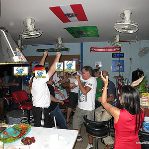 2014-07-13 Smurf Bar