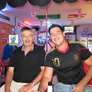 2014-07-13 Smurf Bar