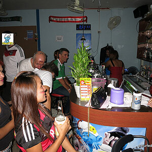 2014-07-13 Smurf Bar