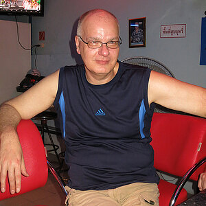 2014-07-17 Smurf Bar