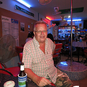 2014-07-18 Smurf Bar