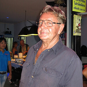 2014-07-18 Smurf Bar