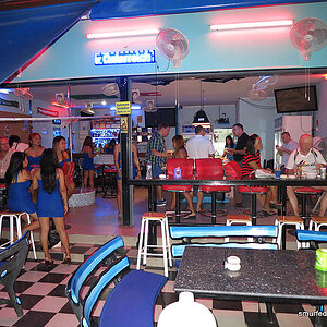 2014-07-18 Smurf Bar