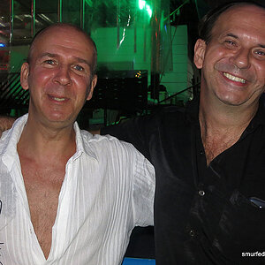 2014-07-31  Smurf Bar