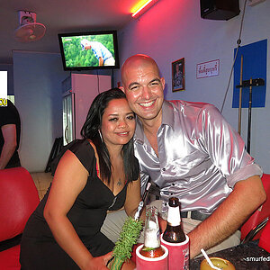 2014-07-31  Smurf Bar