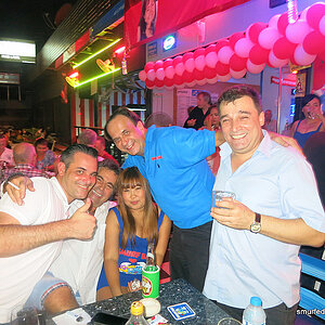 2014-08-01  Smurf Bar