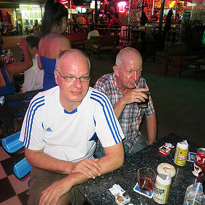 2014-08-01  Smurf Bar