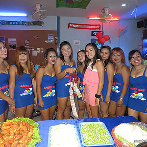 2014-08-01  Smurf Bar